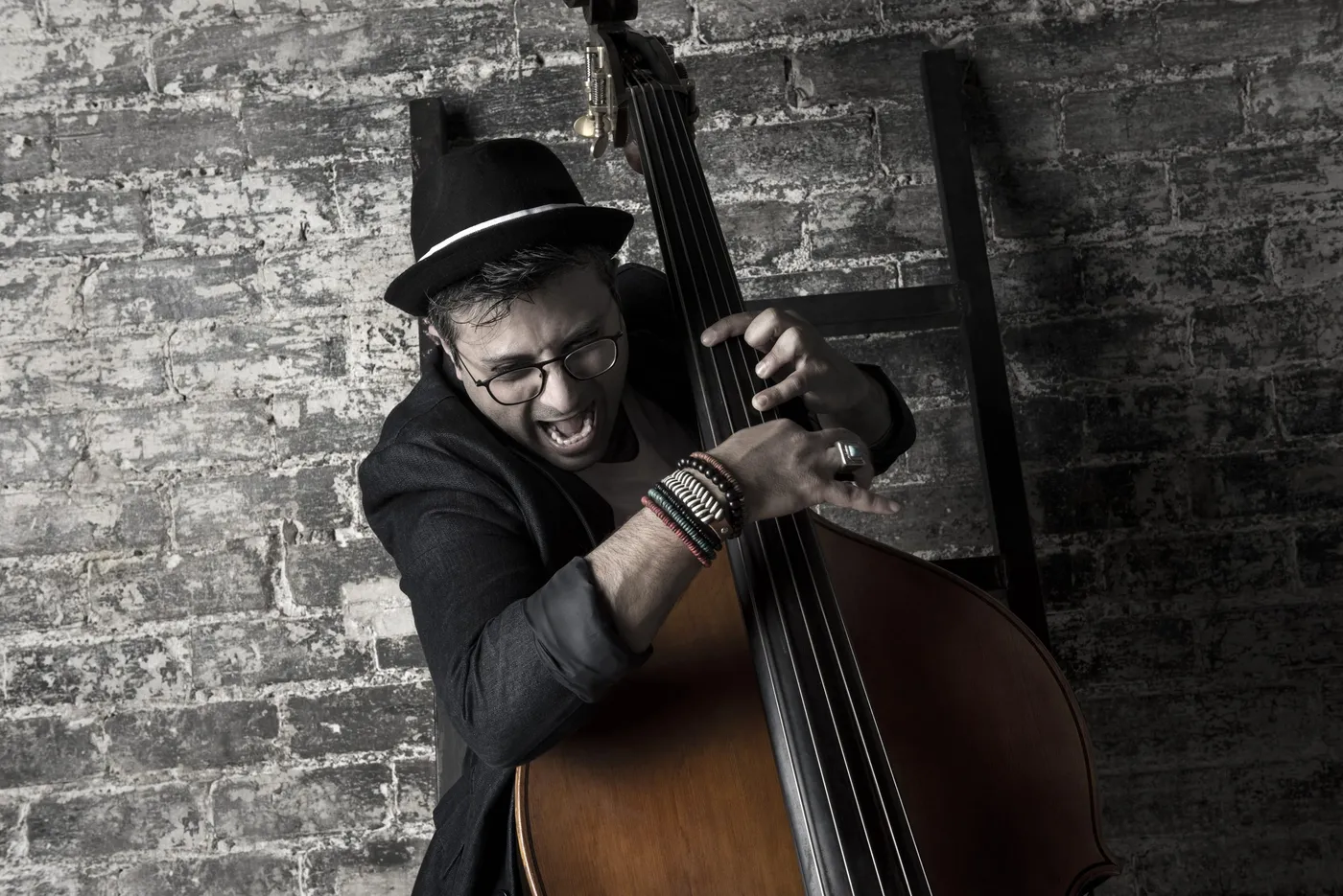 Adam Ben Ezra solo portrait